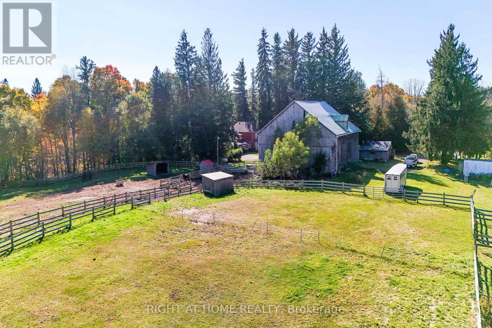 1396 Progreston Road, Hamilton, Ontario  L0R 1H3 - Photo 33 - X12152991