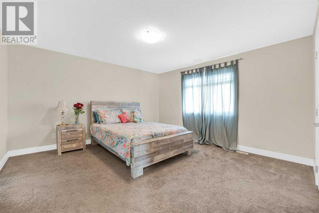 164 Rainbow Falls Heath, Chestermere, Alberta  T1X 0S7 - Photo 28 - A2221387