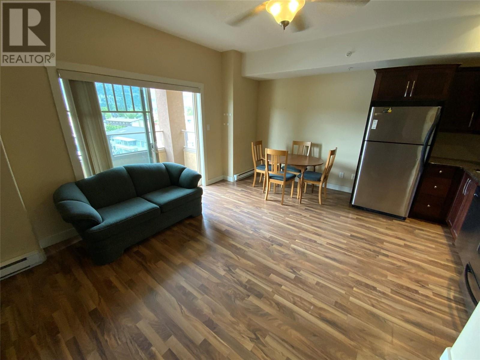 13615 Victoria Road Unit# 411, Penticton, British Columbia  V0H 1Z2 - Photo 2 - 10348403
