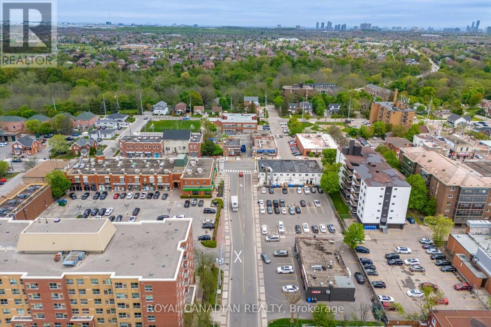 156 - 50 Lunar Crescent, Mississauga, Ontario  L5M 2R4 - Photo 43 - W12155302