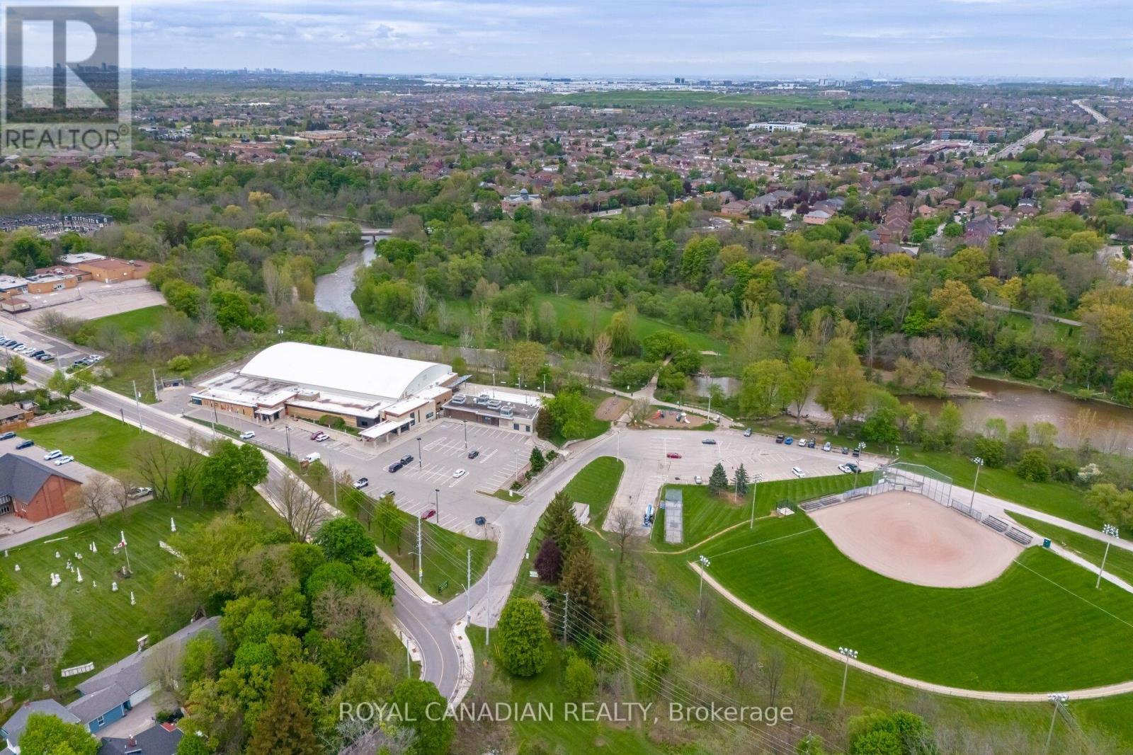 156 - 50 Lunar Crescent, Mississauga (Streetsville), Ontario  L5M 2R4 - Photo 46 - W12155302