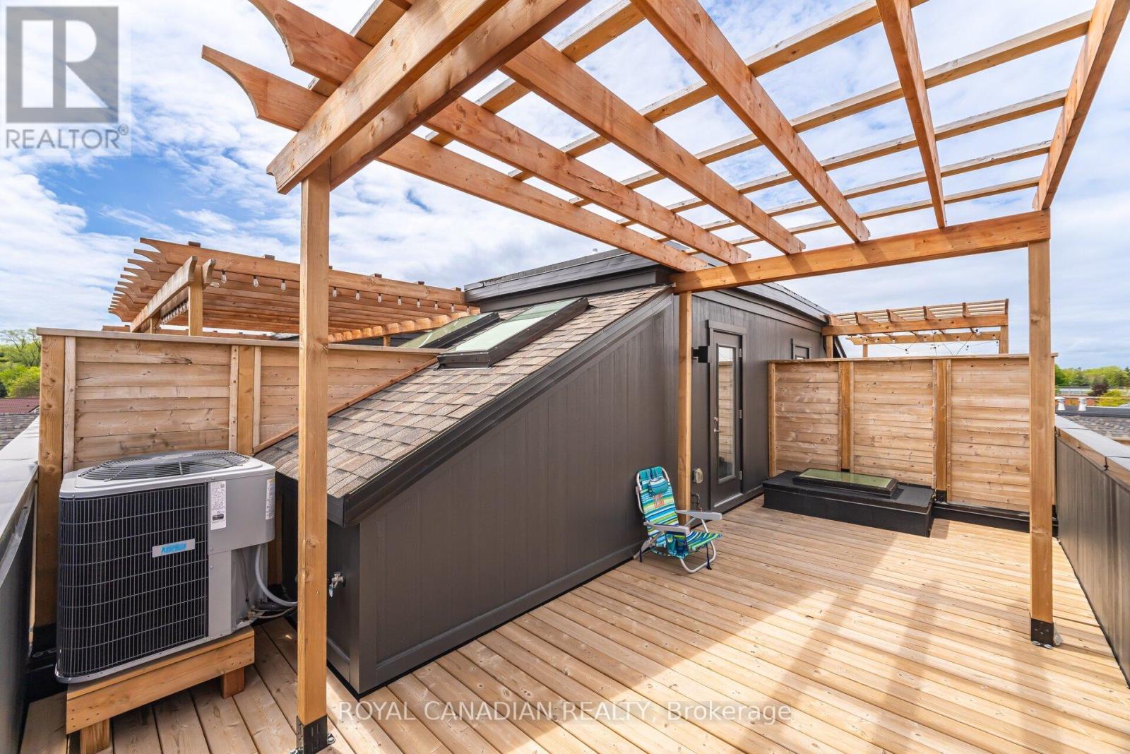 156 - 50 Lunar Crescent, Mississauga, Ontario  L5M 2R4 - Photo 49 - W12155302