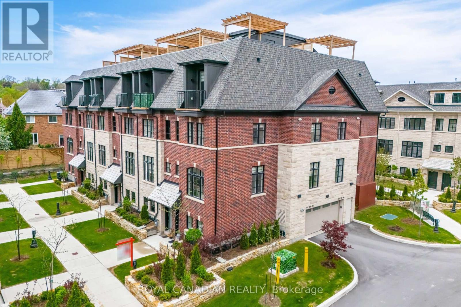 156 - 50 Lunar Crescent, Mississauga, Ontario  L5M 2R4 - Photo 5 - W12155302