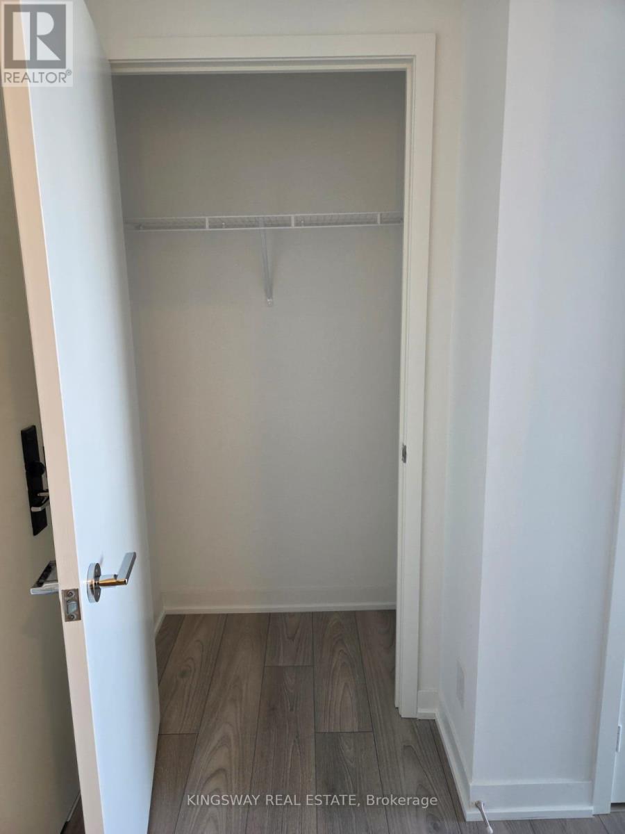 803 - 285 Dufferin Street, Toronto, Ontario  M6K 0J2 - Photo 4 - W12155314