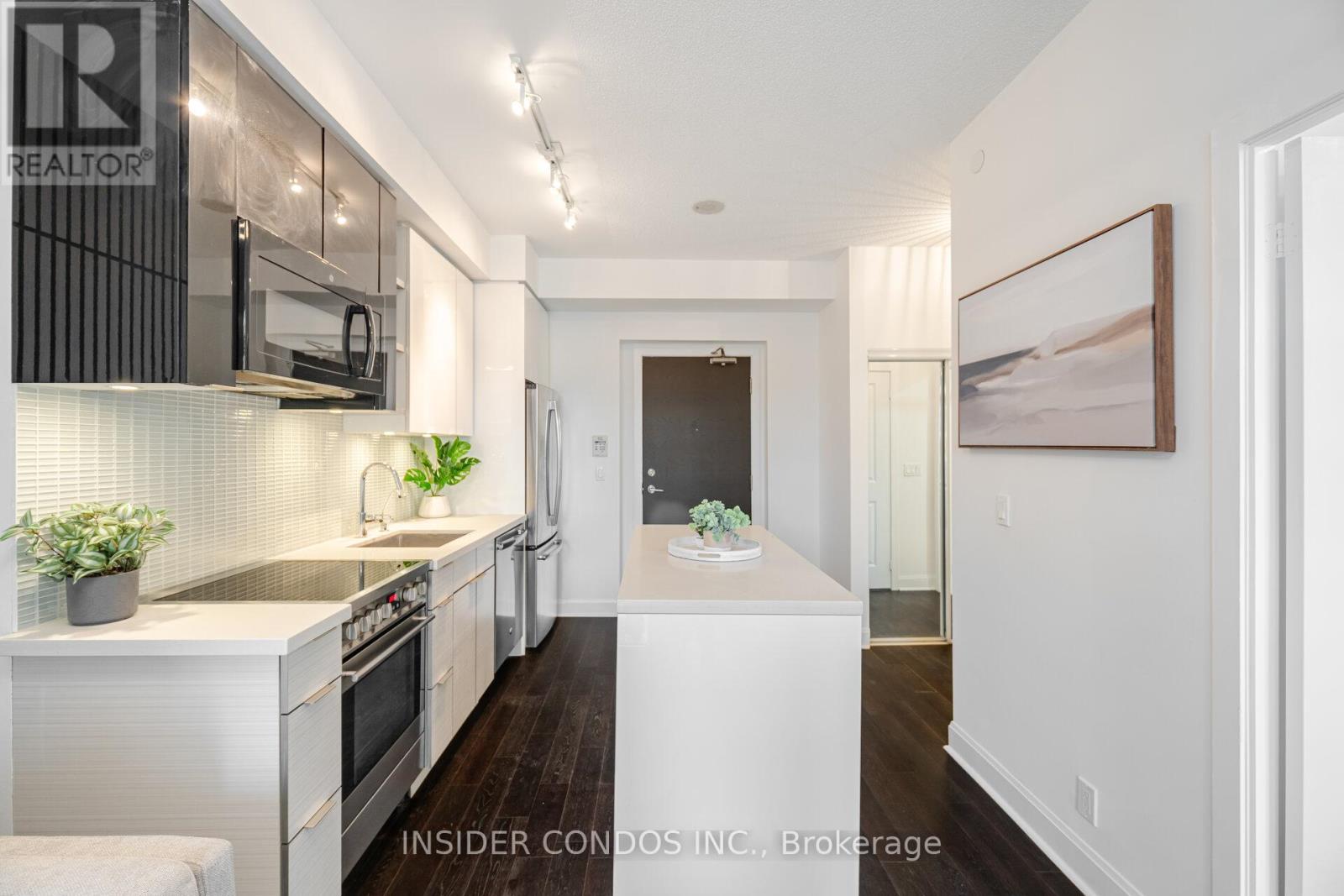 1307 - 33 Shore Breeze Drive, Toronto, Ontario  M8V 0G1 - Photo 11 - W12155380