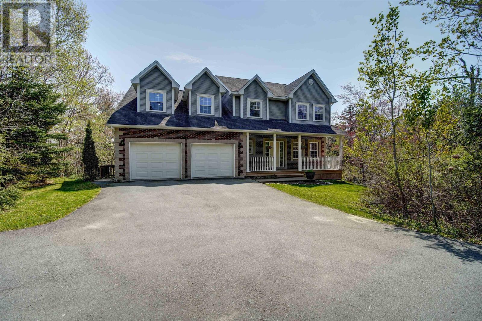 Property at 193 Lincolnshire Drive image 1