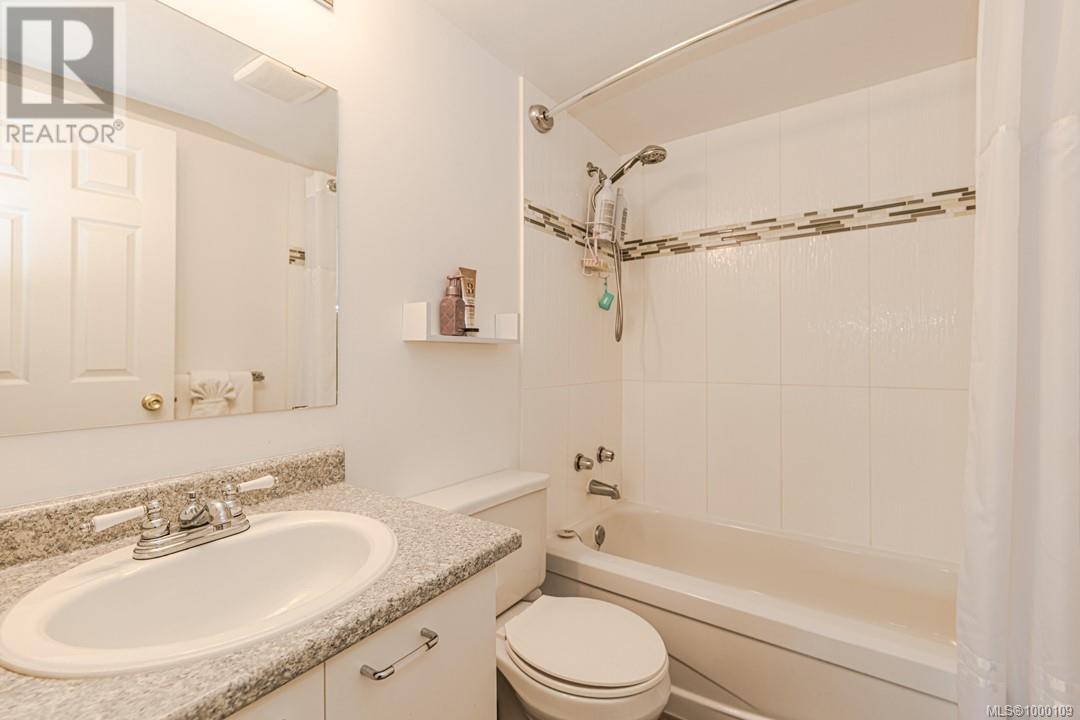 203 1270 Johnson St, Victoria, British Columbia  V8V 3P1 - Photo 15 - 1000109