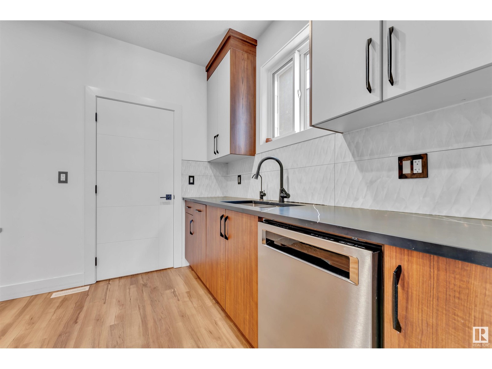1922 Adamson Tc Sw, Edmonton, Alberta  T6W 2N7 - Photo 27 - E4437014