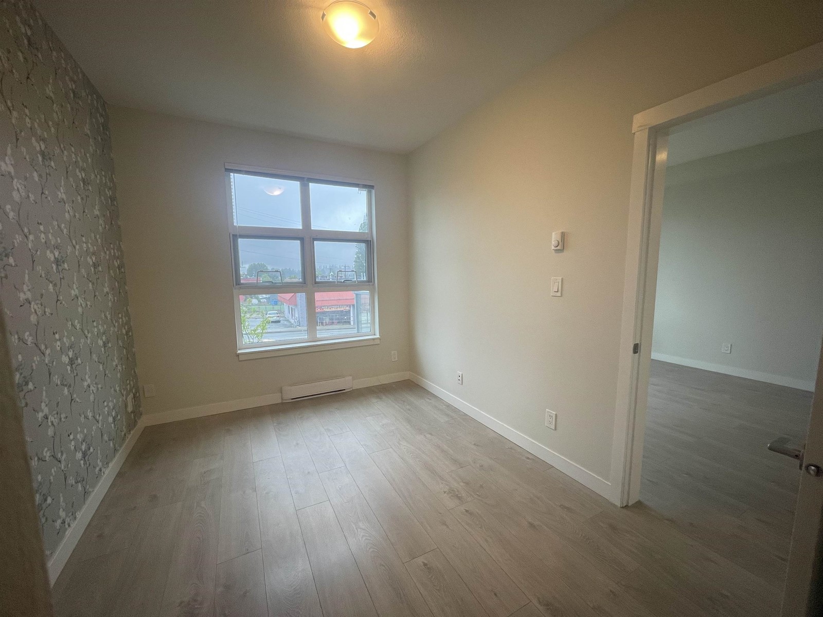 207 10838 Whalley Boulevard, Surrey, British Columbia  V3R 0G8 - Photo 7 - R3003389