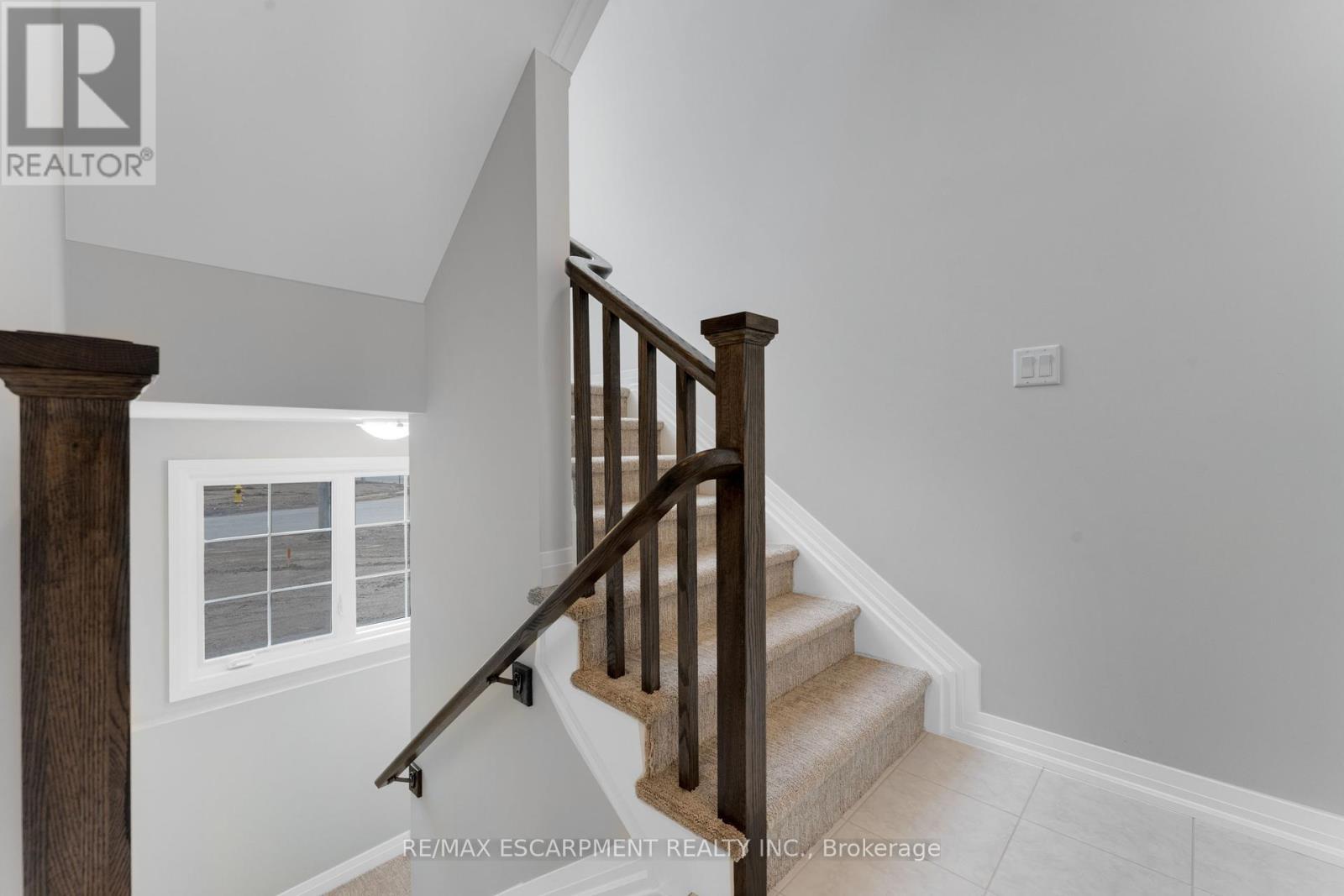 778 Bradford Avenue, Fort Erie (Crescent Park), Ontario  L2A 0H3 - Photo 25 - X12155290