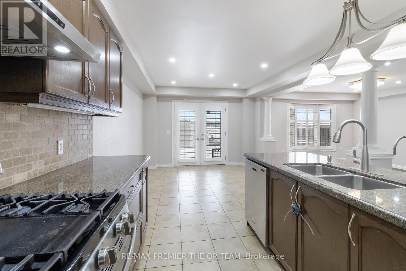 147 Pelech Crescent N, Hamilton, Ontario  L0R 1P0 - Photo 16 - X12155303