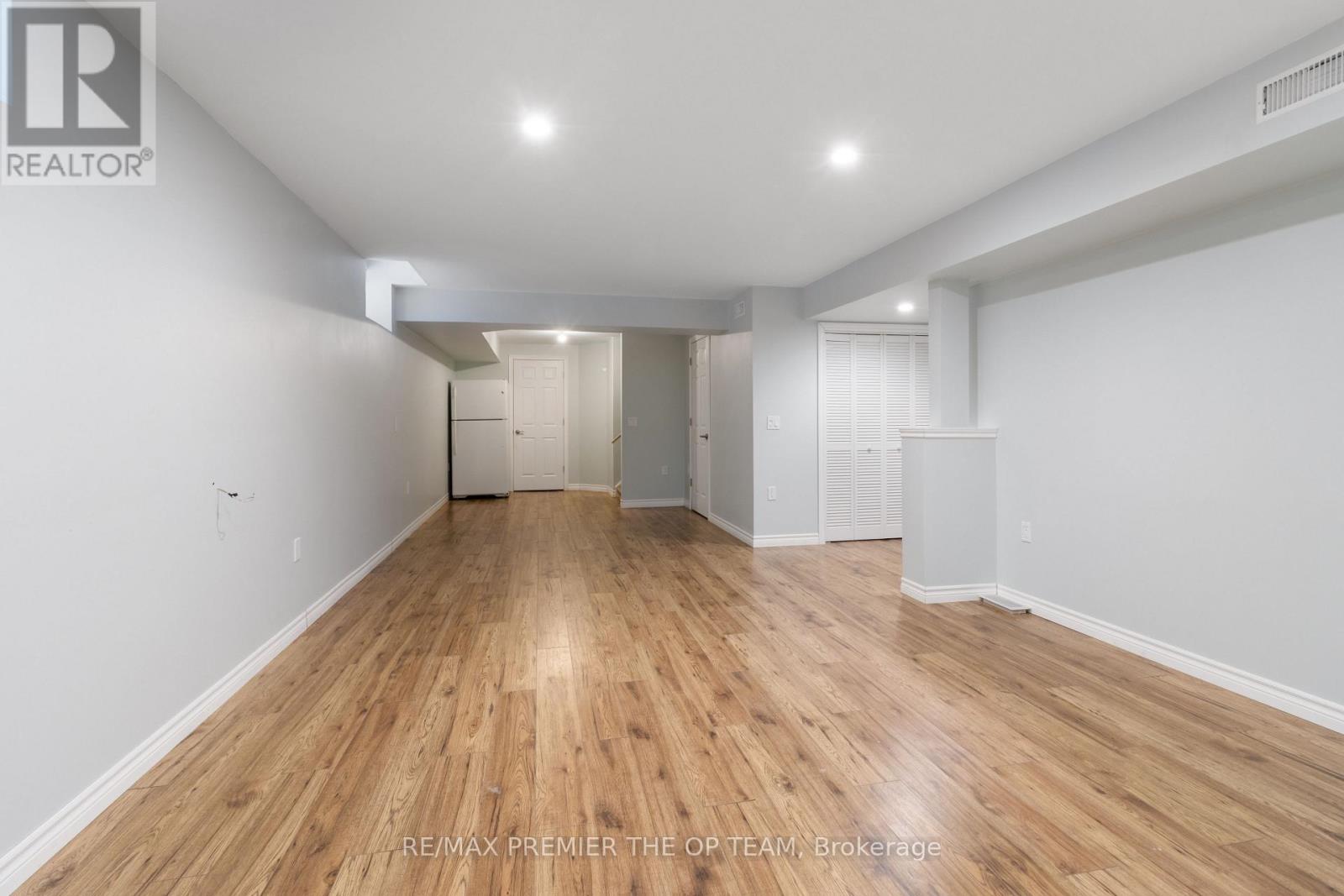 147 Pelech Crescent N, Hamilton, Ontario  L0R 1P0 - Photo 43 - X12155303