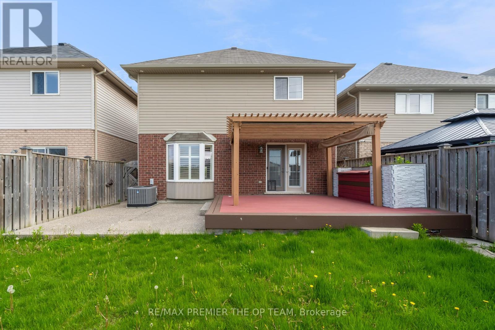 147 Pelech Crescent N, Hamilton, Ontario  L0R 1P0 - Photo 48 - X12155303