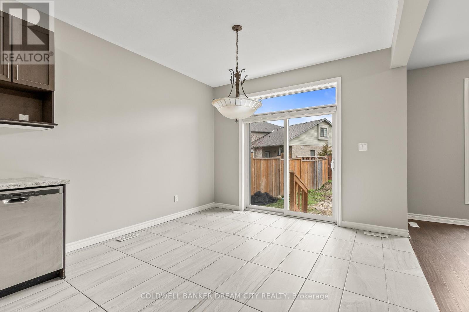 2946 Tokala Trail, London North, Ontario  N6G 0S6 - Photo 17 - X12155346