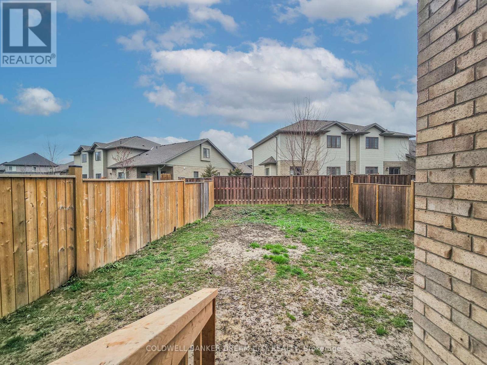 2946 Tokala Trail, London North, Ontario  N6G 0S6 - Photo 37 - X12155346