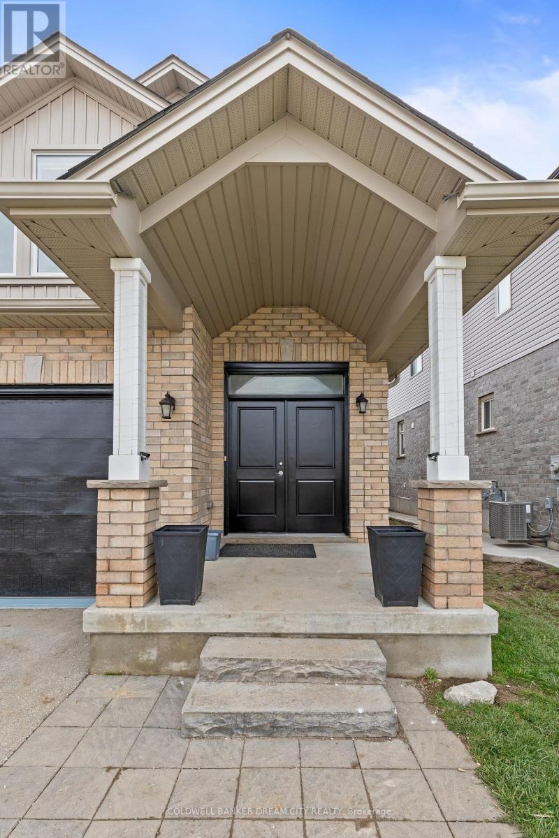 2946 Tokala Trail, London North, Ontario  N6G 0S6 - Photo 4 - X12155346