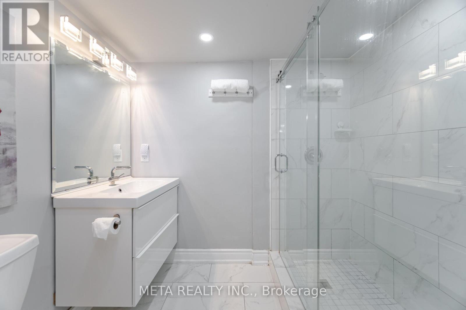 4 Greenview Street, Guelph, Ontario  N1E 2Y3 - Photo 19 - X12155427