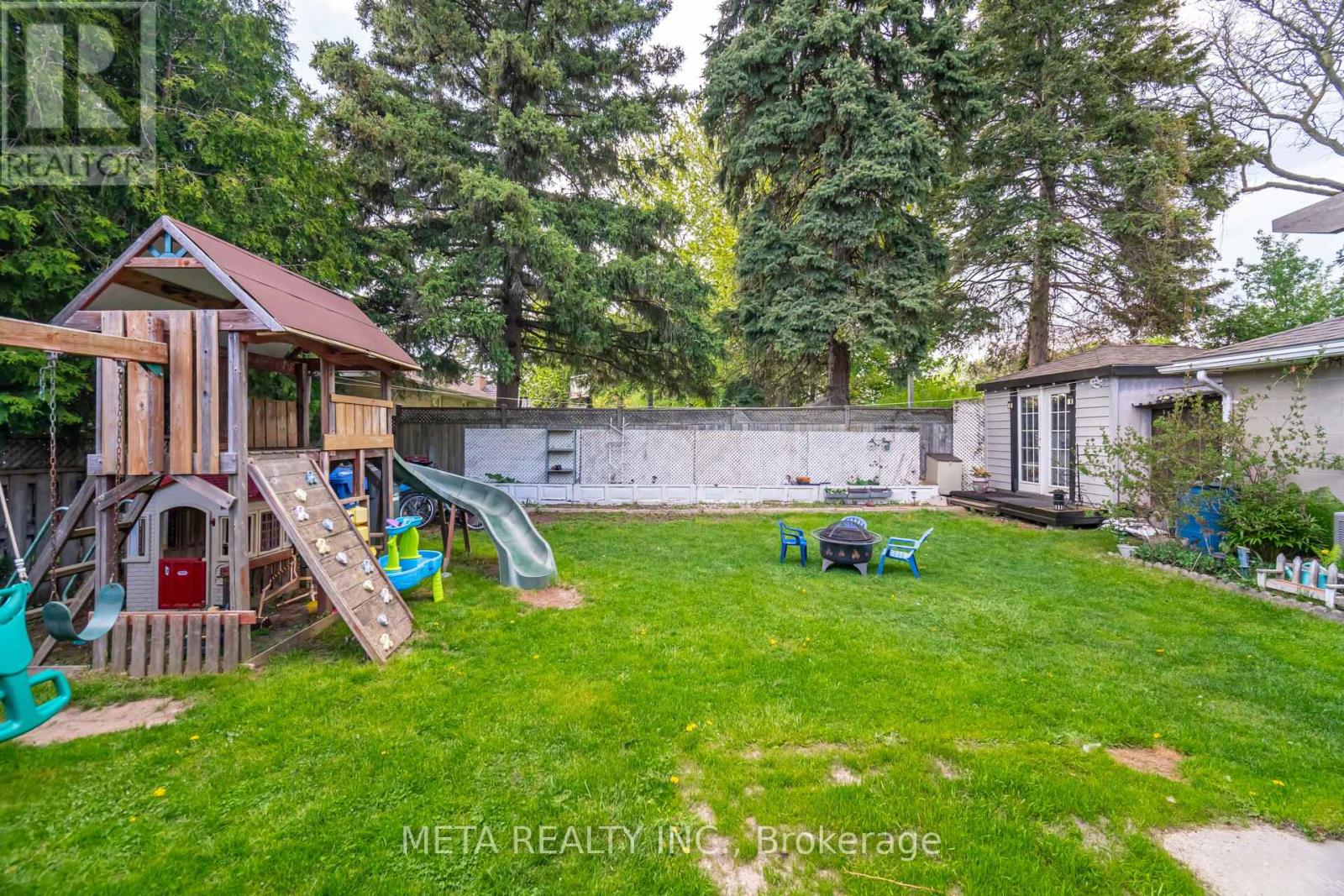 4 Greenview Street, Guelph, Ontario  N1E 2Y3 - Photo 21 - X12155427