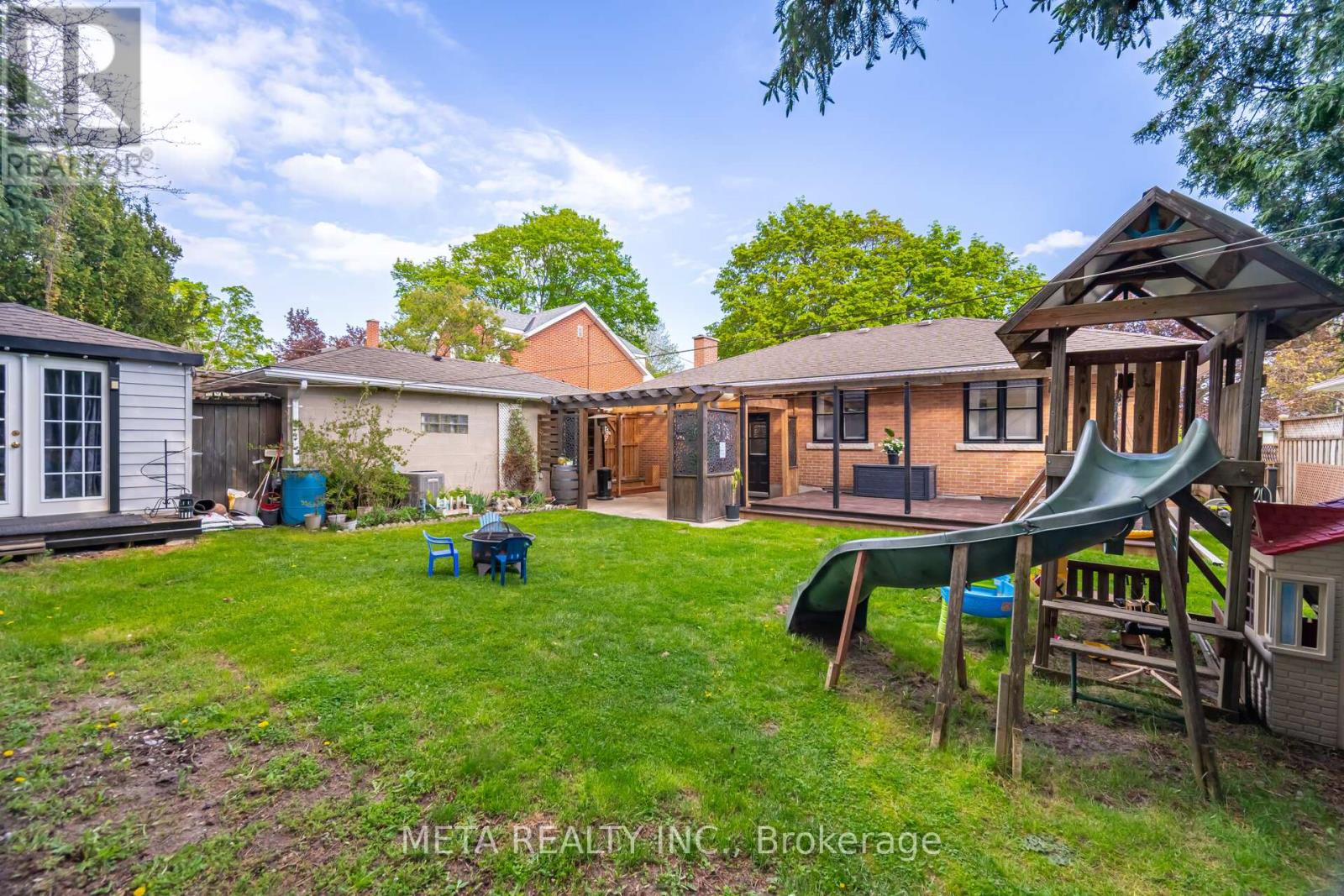 4 Greenview Street, Guelph, Ontario  N1E 2Y3 - Photo 22 - X12155427
