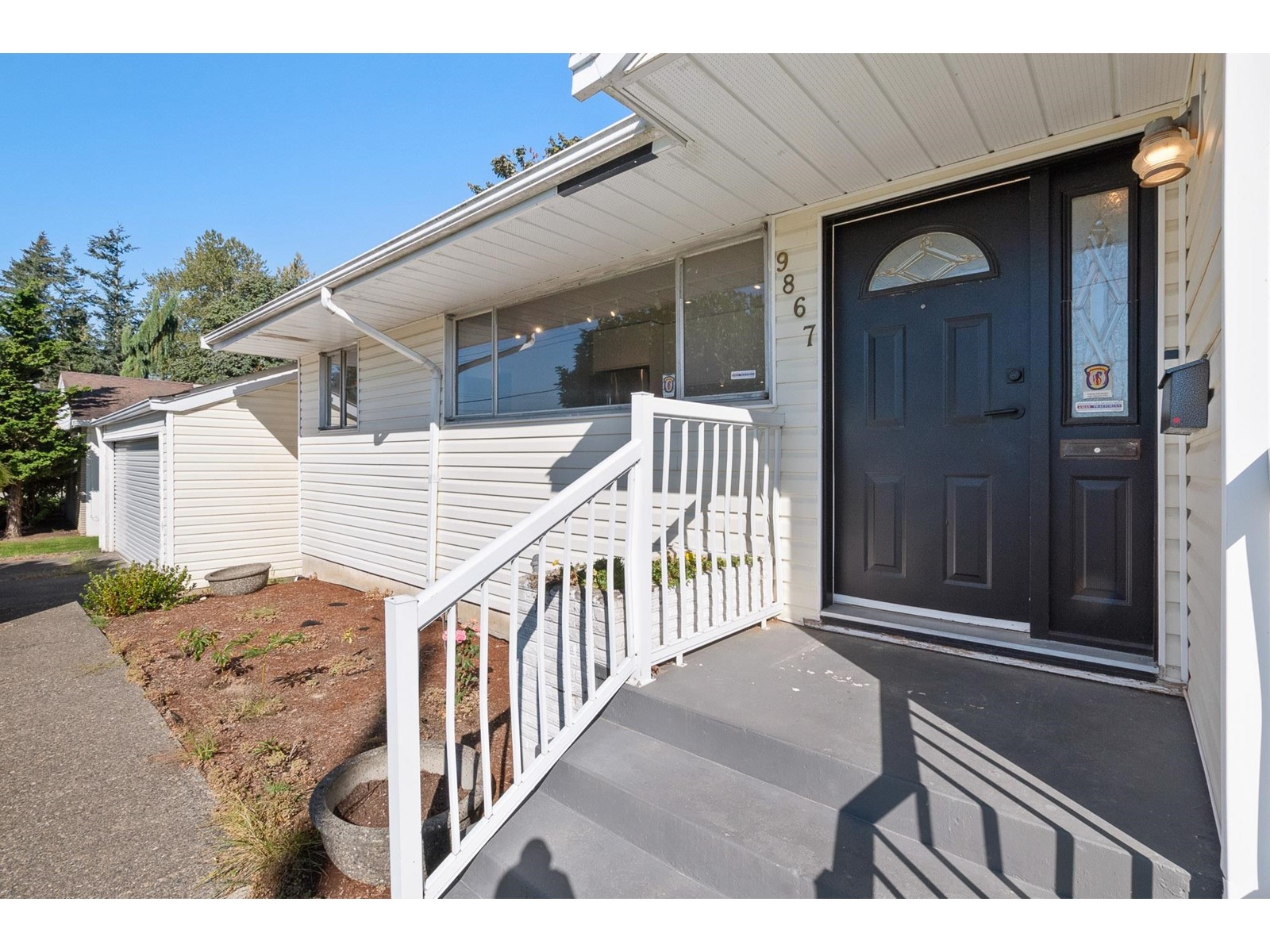 Property at 9867 INGLEWOOD CRESCENT image 1