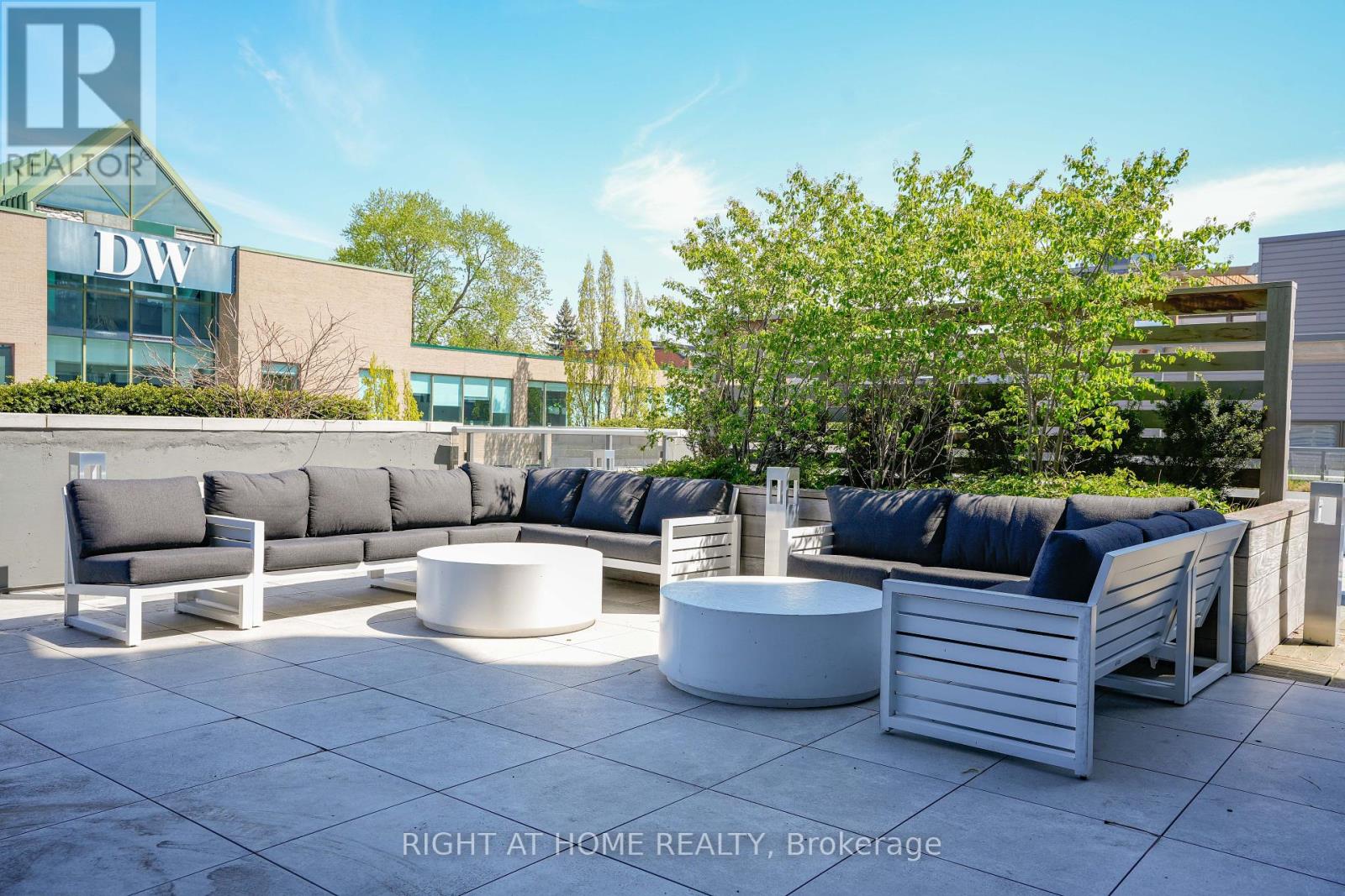 903 - 181 Bedford Road, Toronto, Ontario  M5R 0C2 - Photo 18 - C12145890