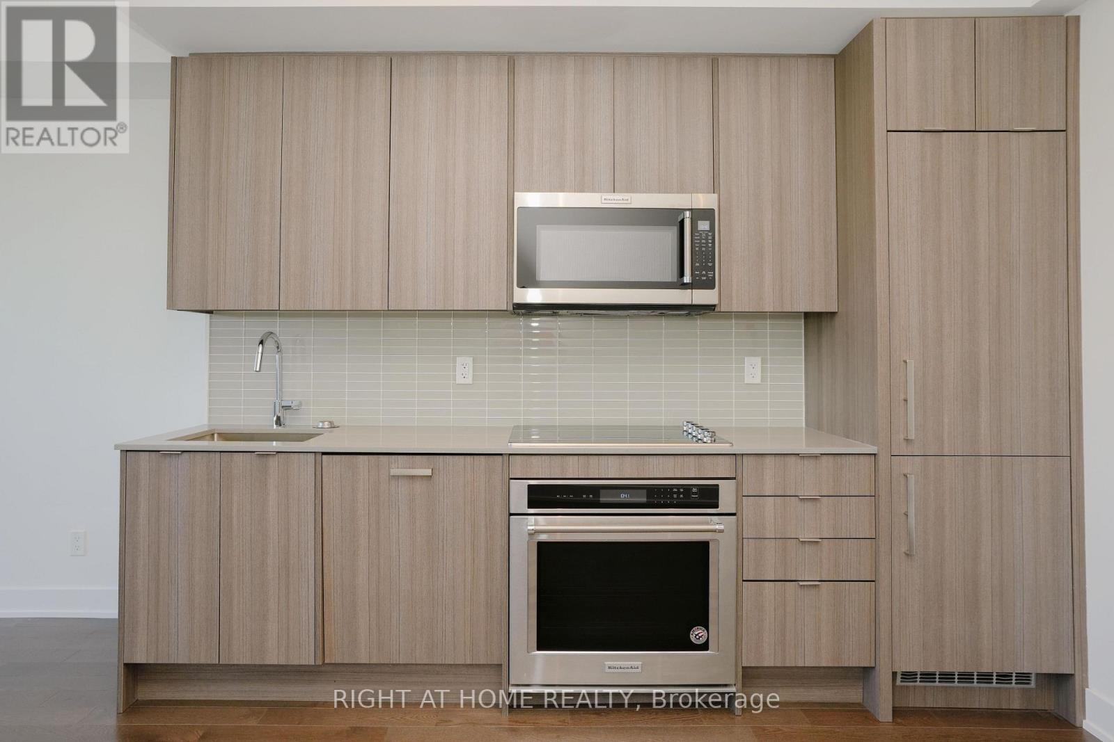 903 - 181 Bedford Road, Toronto, Ontario  M5R 0C2 - Photo 8 - C12145890