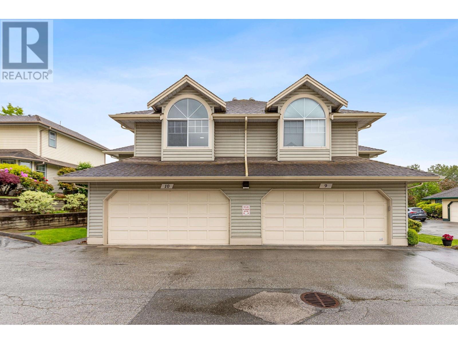 10 22538 116 Avenue, Maple Ridge, British Columbia  V2X 0Z8 - Photo 1 - R3003858