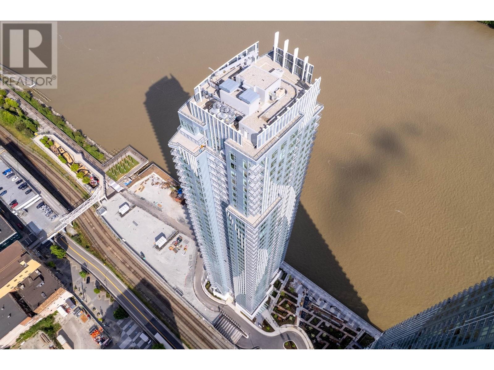 602 660 QUAYSIDE DRIVE, New Westminster, British Columbia