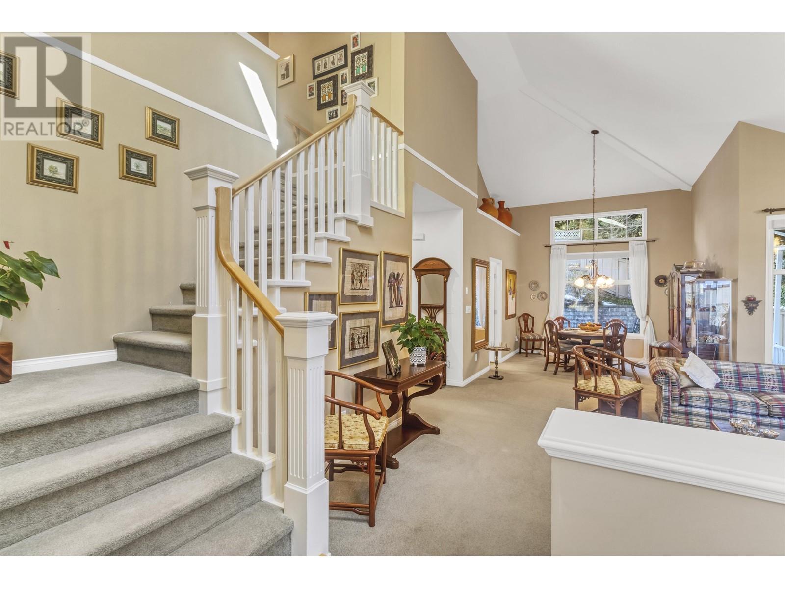 Property at 1705 ARBUTUS PLACE image 4