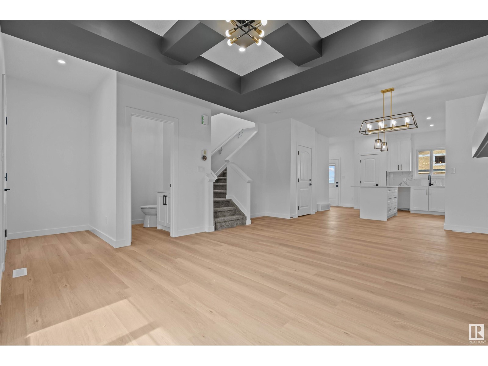 9826 107 Av, Morinville, Alberta  T8R 2P1 - Photo 9 - E4436724