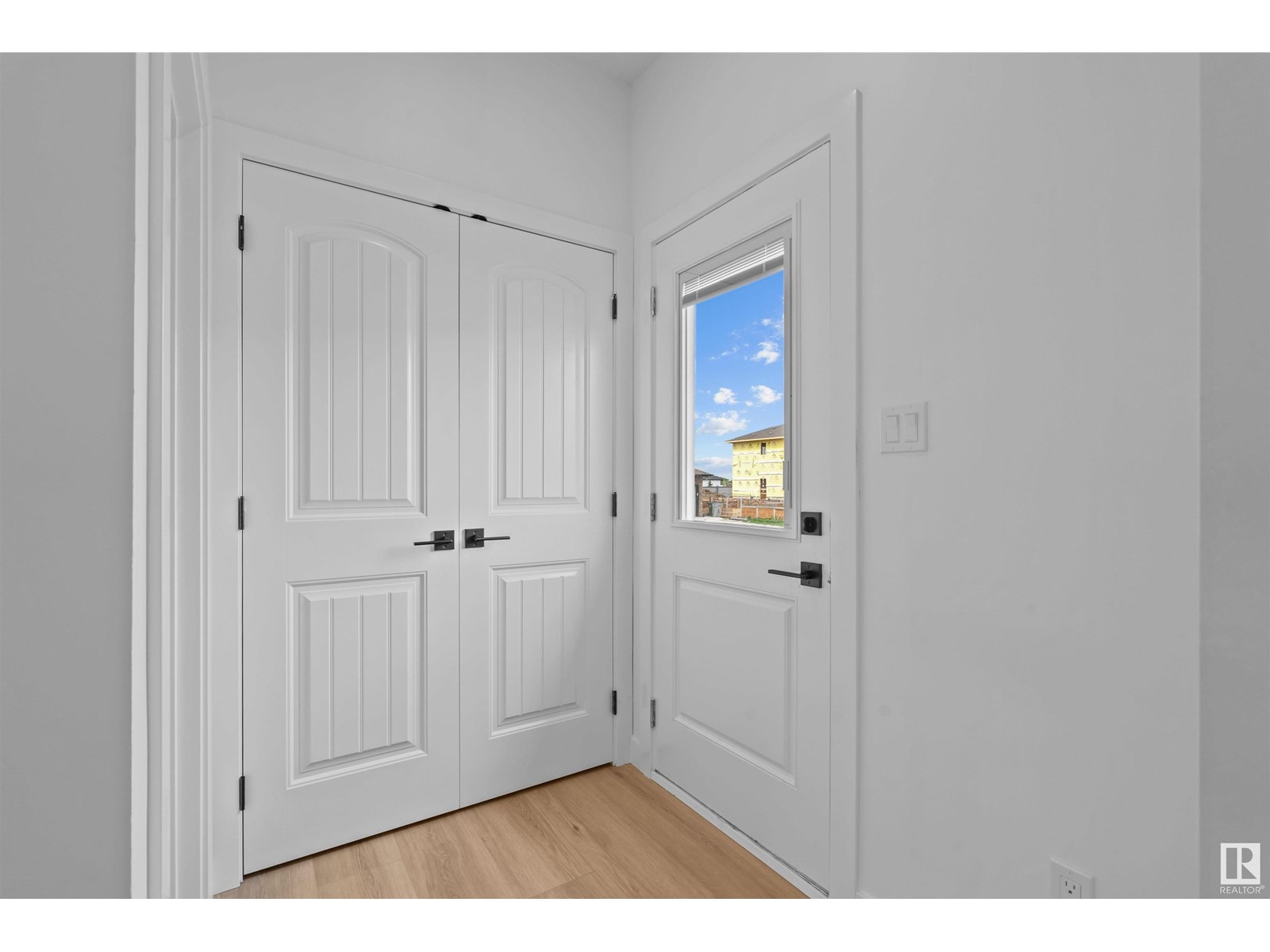 9826 107 Av, Morinville, Alberta  T8R 2P1 - Photo 7 - E4436724