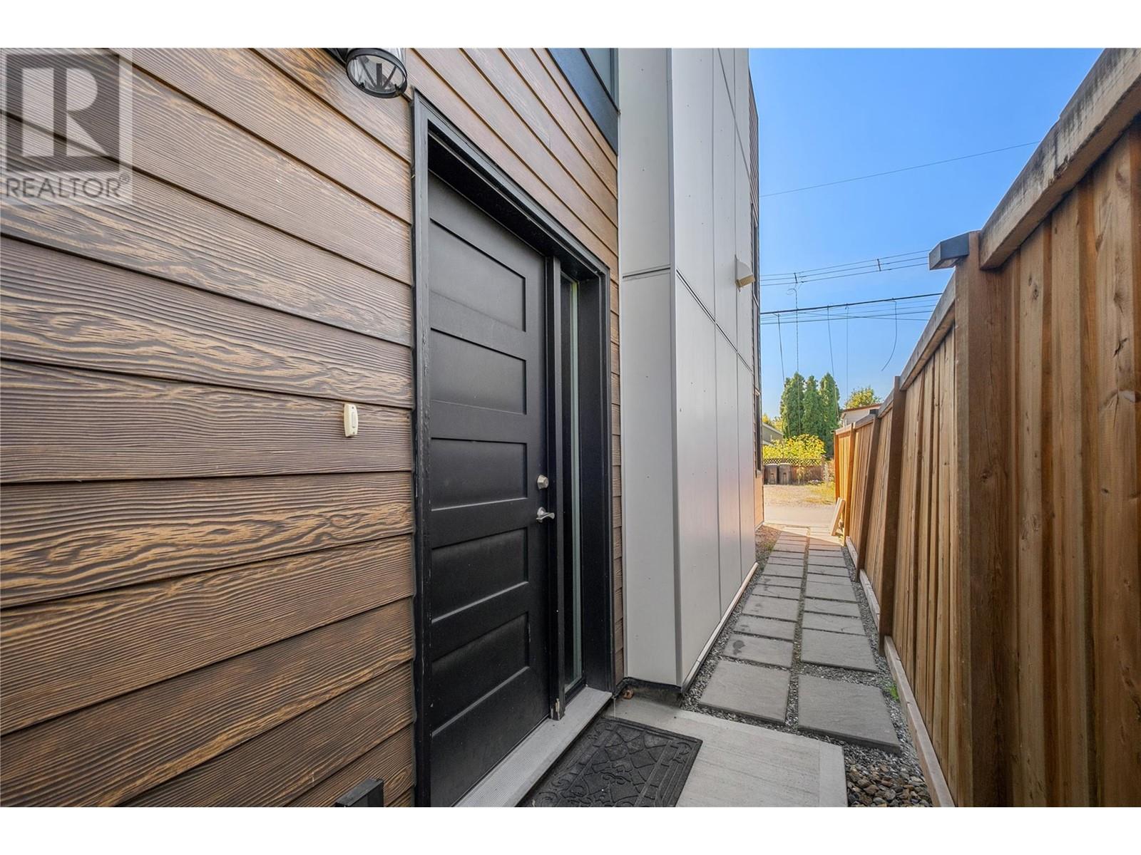 985 Coronation Avenue, Kelowna, British Columbia  V1Y 3A6 - Photo 12 - 10338415