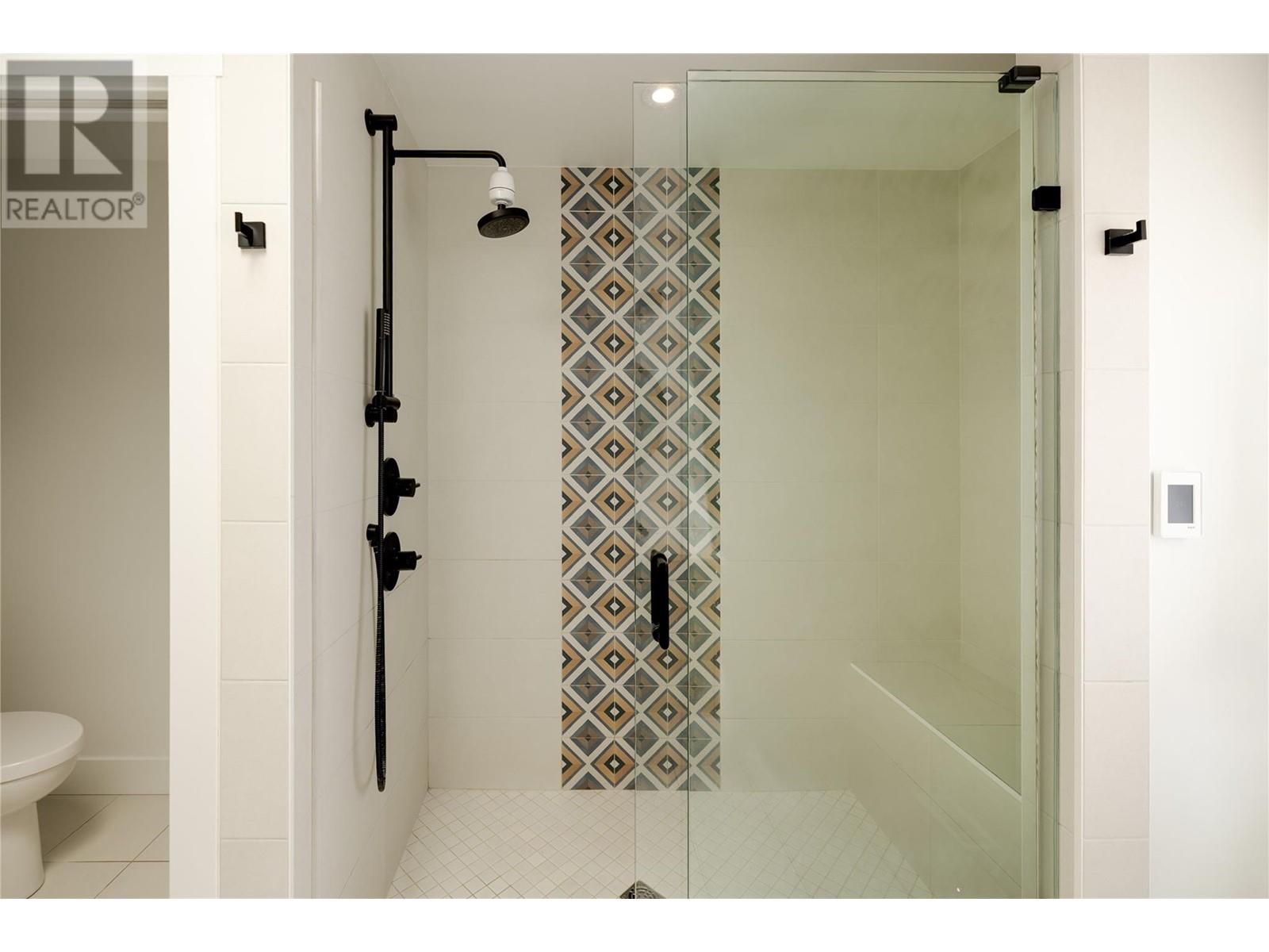 765 Barnaby Road, Kelowna, British Columbia  V1W 4N9 - Photo 26 - 10346674