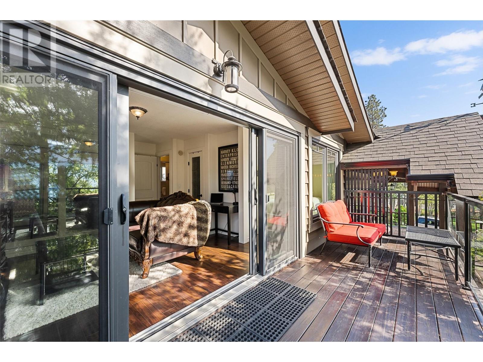 2165 Paly Road, Kelowna, British Columbia  V1V 2B9 - Photo 36 - 10348204