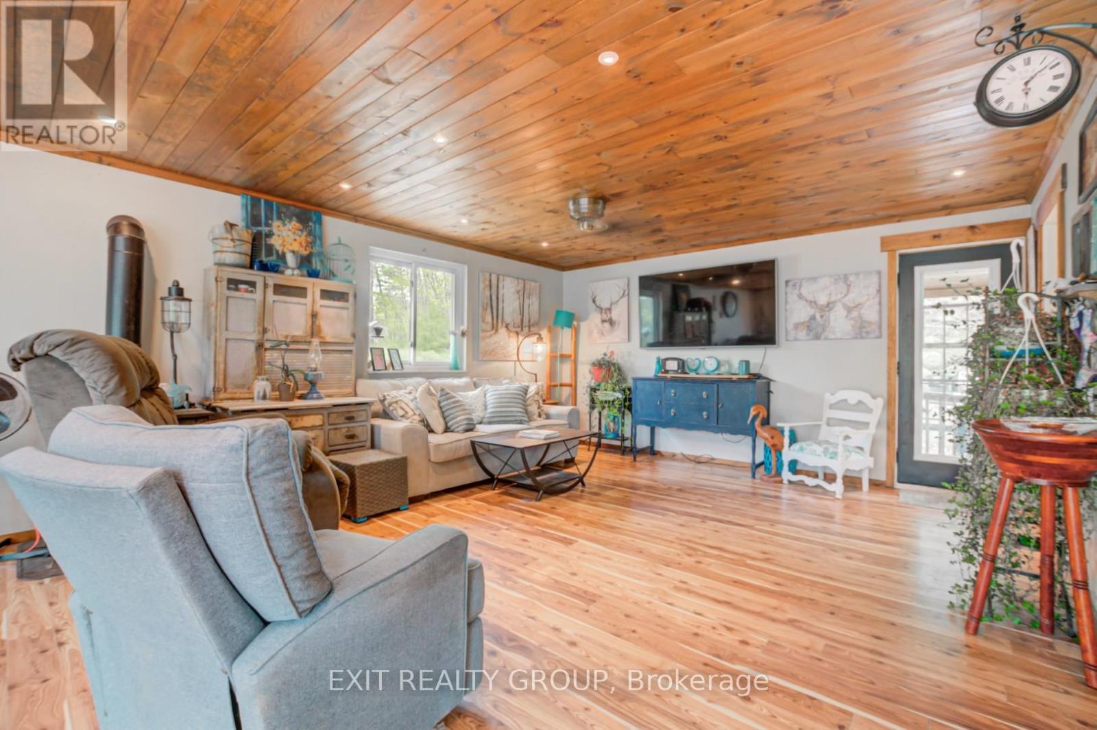 1058 Wellman Road, Frontenac (Frontenac North), Ontario  K0H 1K0 - Photo 6 - X12155416