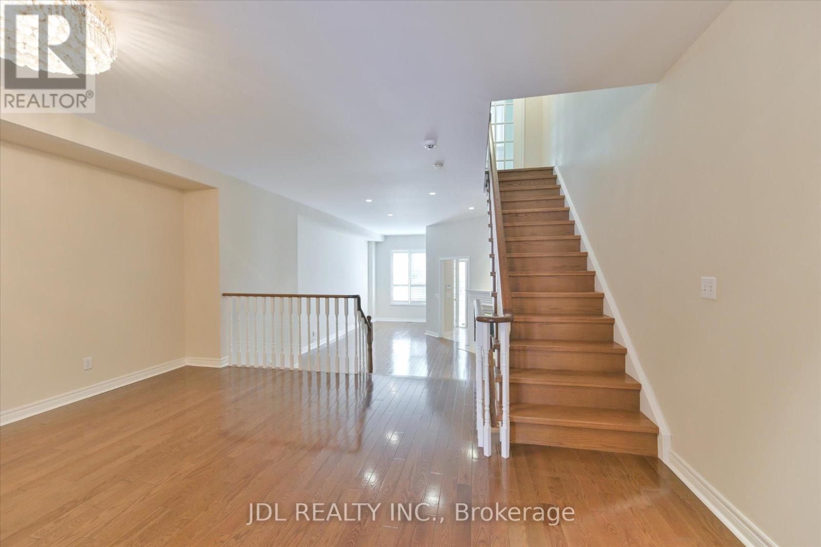 I - 3036 Bayview Avenue, Toronto, Ontario  M2N 5L2 - Photo 16 - C12155476