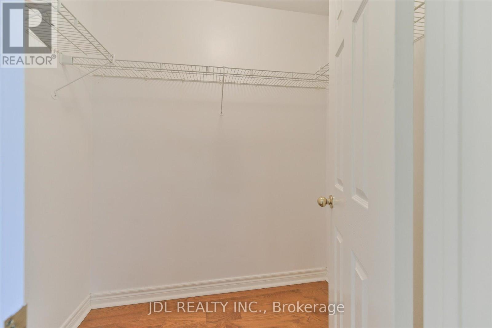 I - 3036 Bayview Avenue, Toronto, Ontario  M2N 5L2 - Photo 25 - C12155476