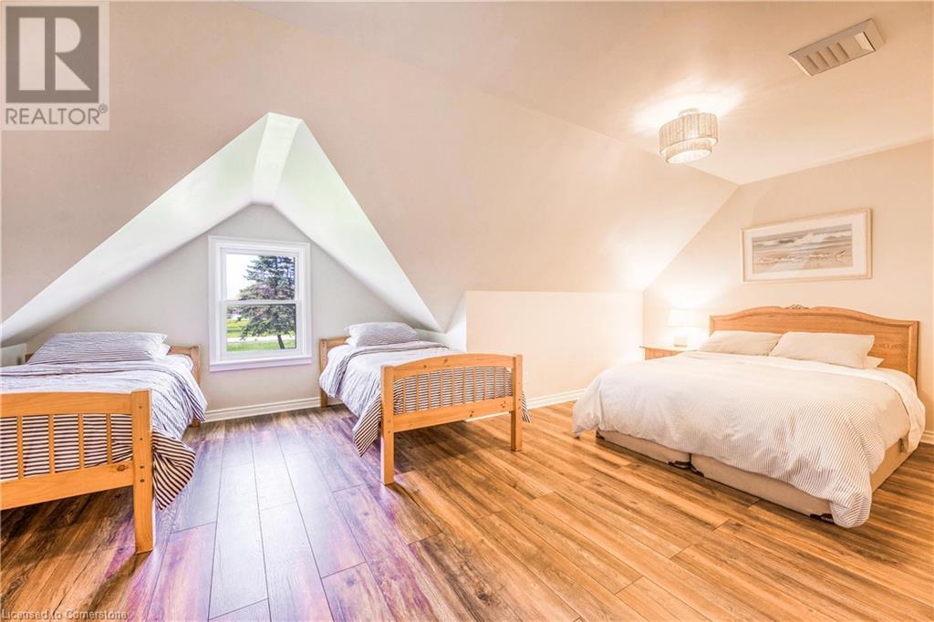 Photo 27 of 50 for 72840 Archambault Street