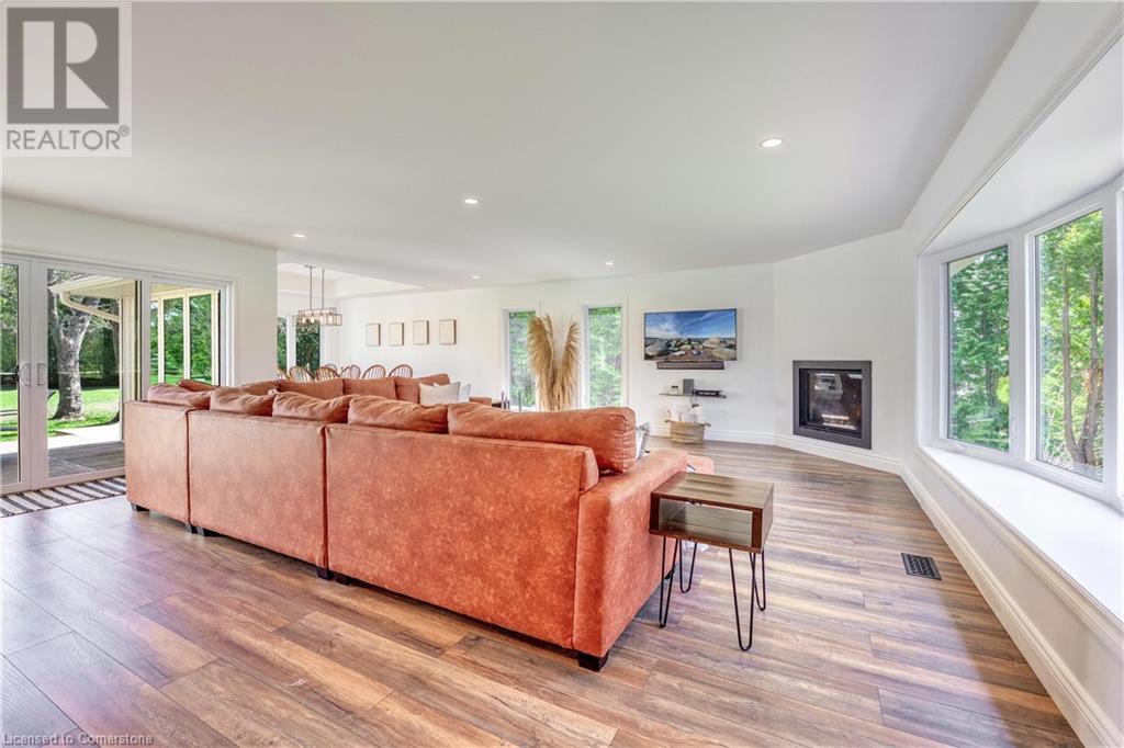 Photo 6 of 50 for 72840 Archambault Street