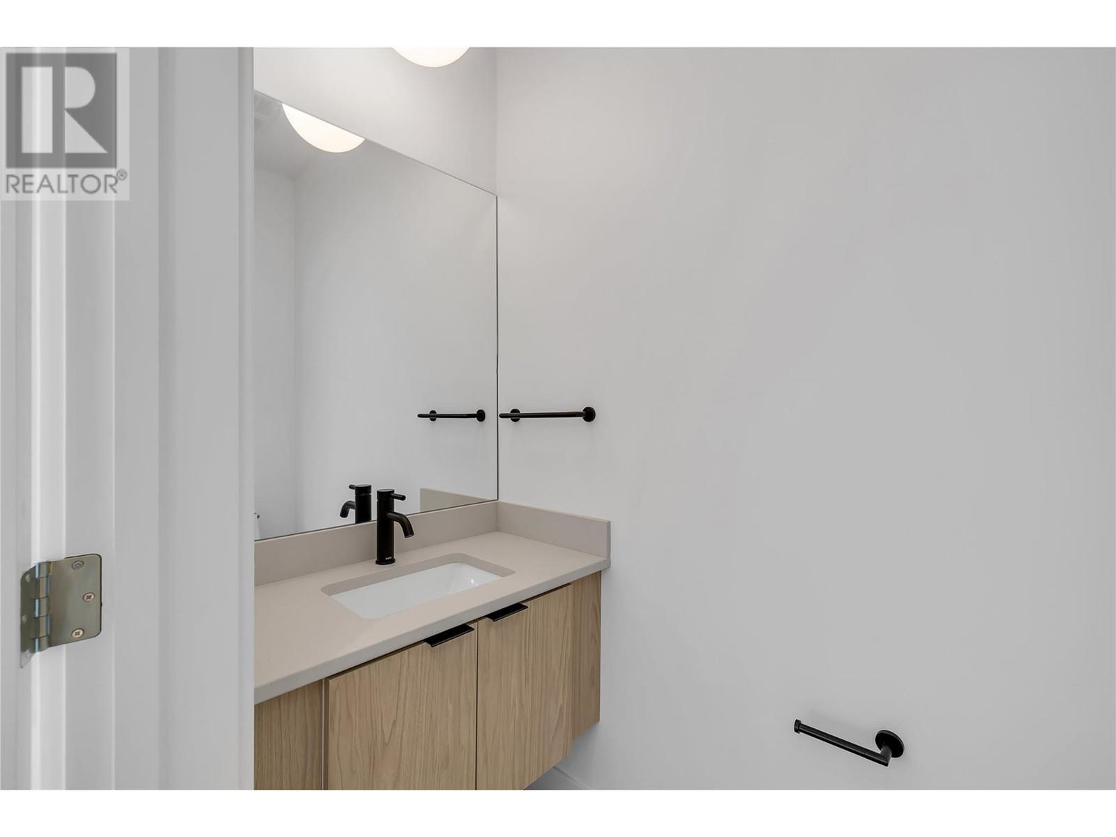 1455 Cara Glen Court Unit# 132, Kelowna, British Columbia  V1V 3B8 - Photo 8 - 10339685