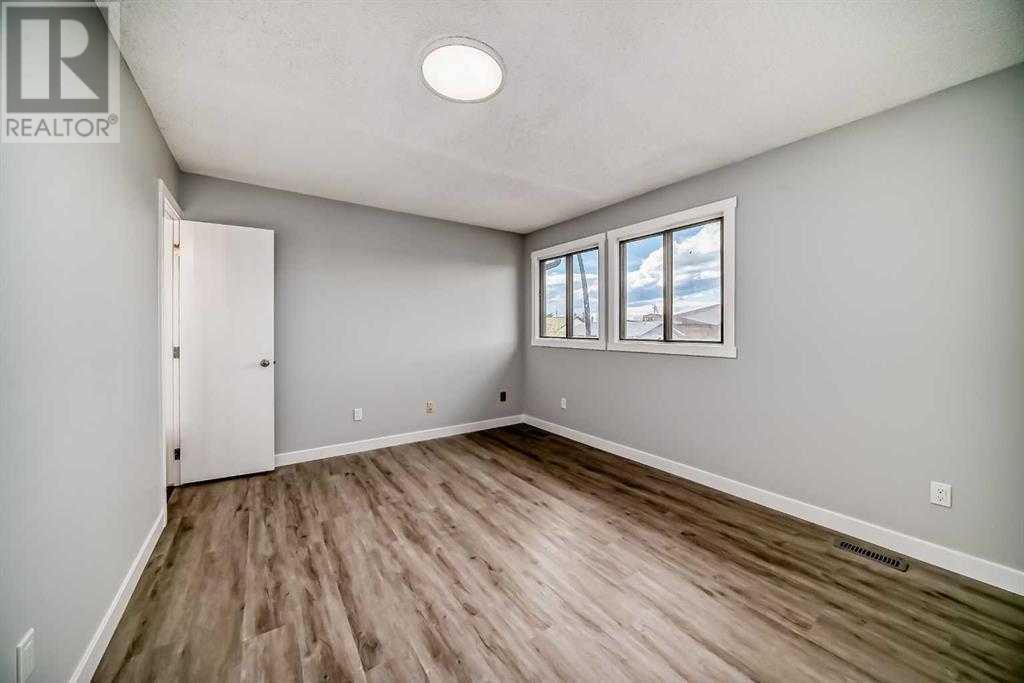 55 Templemont Drive Ne, Calgary, Alberta  T1Y 4Z5 - Photo 14 - A2220761