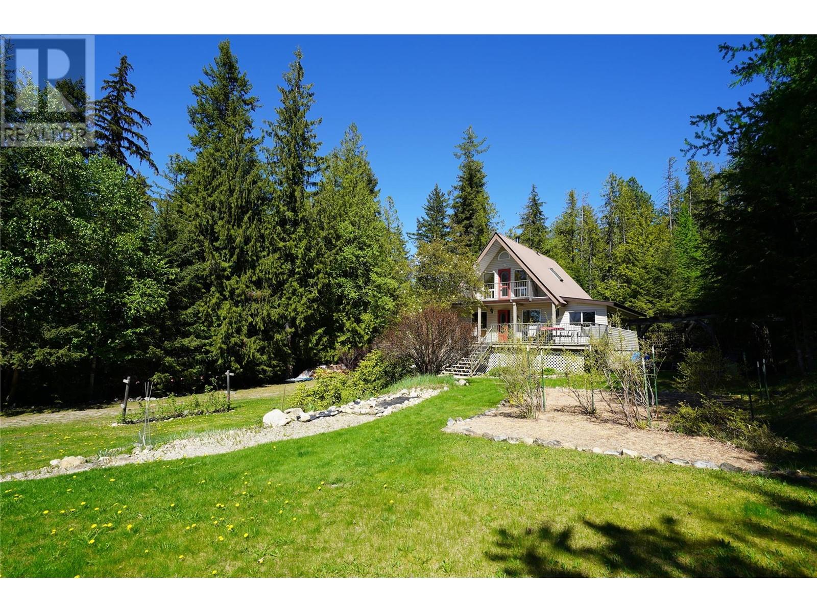 425 Alexander Road, procter, British Columbia