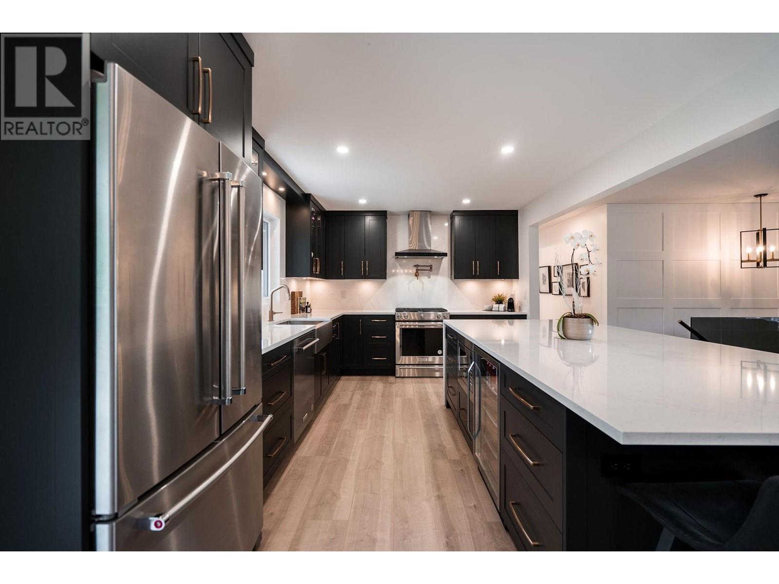 640 Foress Drive, Port Moody, British Columbia  V3H 1J2 - Photo 7 - R3000112