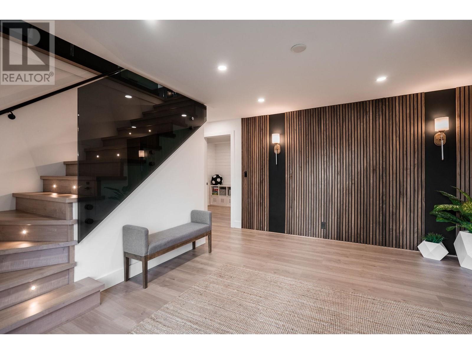 640 Foress Drive, Port Moody, British Columbia  V3H 1J2 - Photo 5 - R3000112