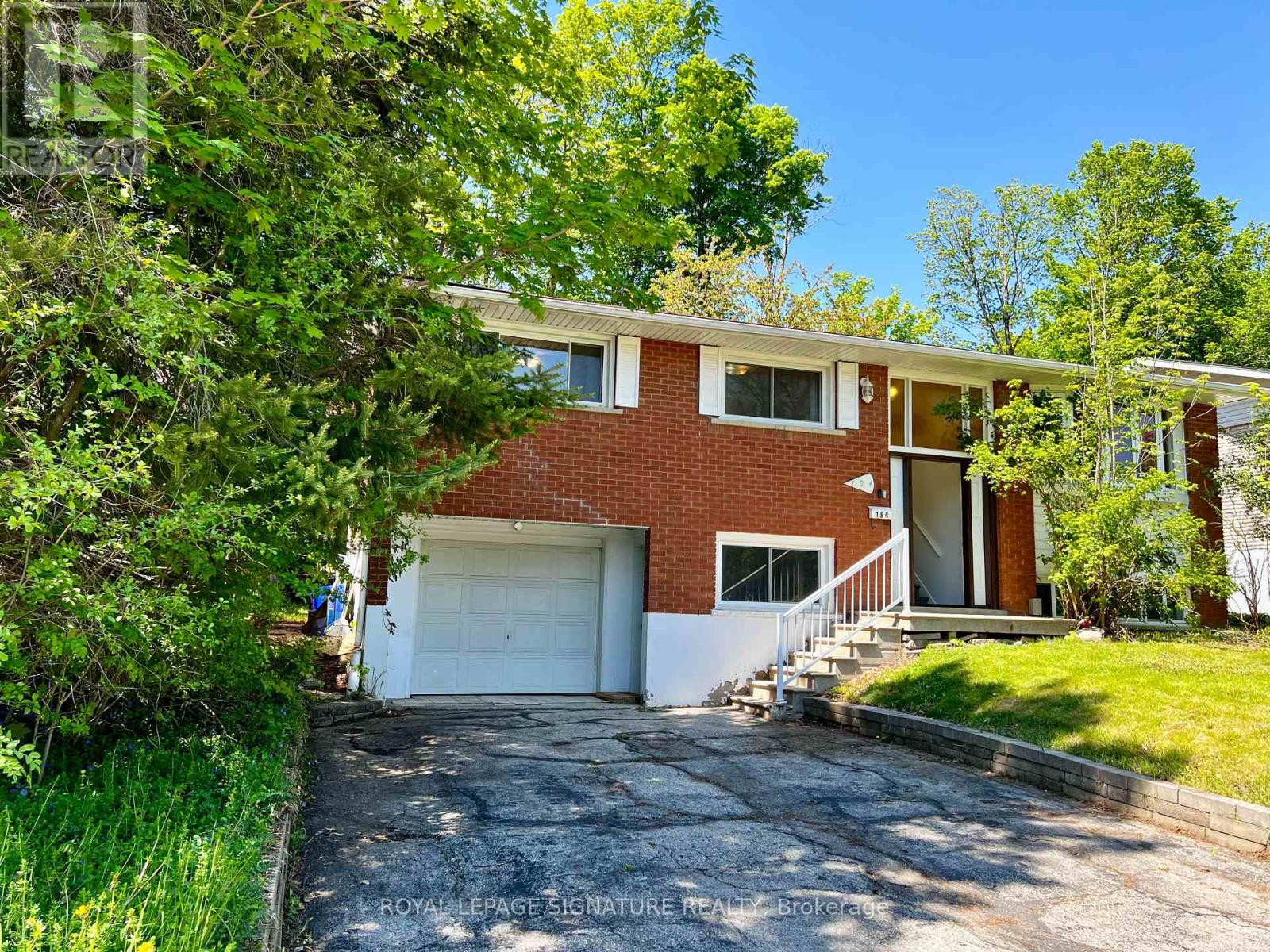 Property at 194 CEDARBRAE AVENUE image 2