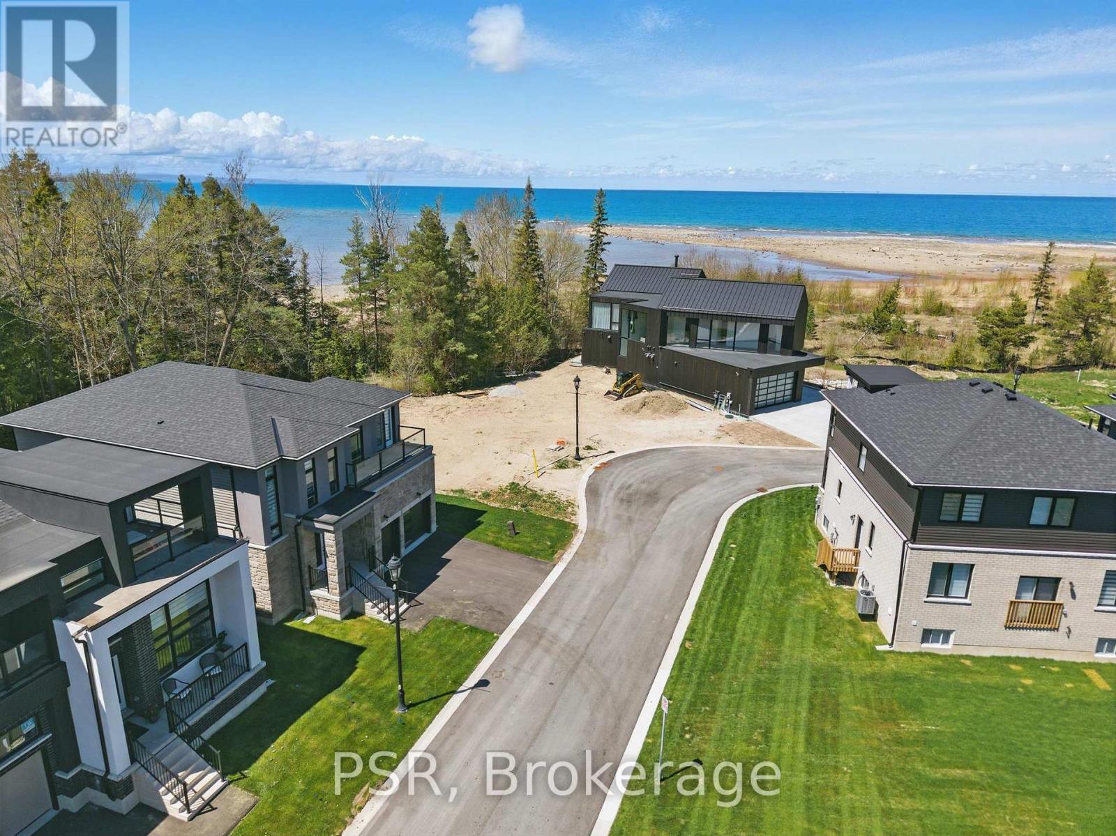 118 Sebastian Street, Blue Mountains, Ontario  N0H 1J0 - Photo 13 - X12155558