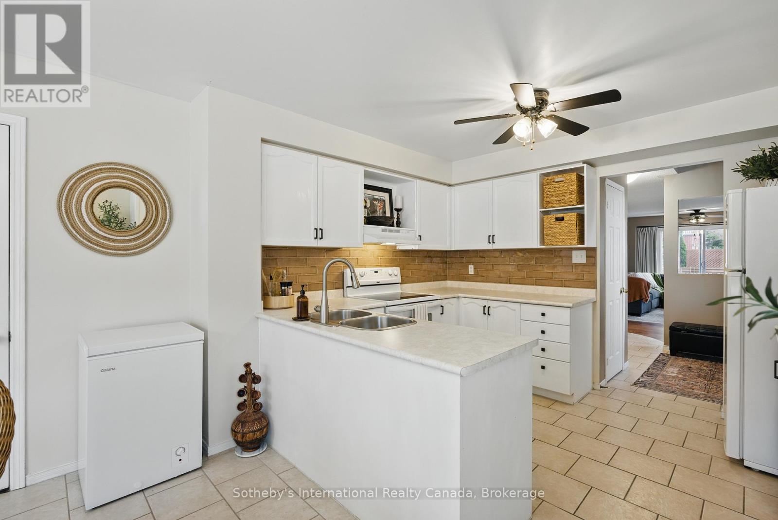 66 - 50 Shoreline Drive, Bracebridge (Macaulay), Ontario  P1L 1Z4 - Photo 14 - X12155570