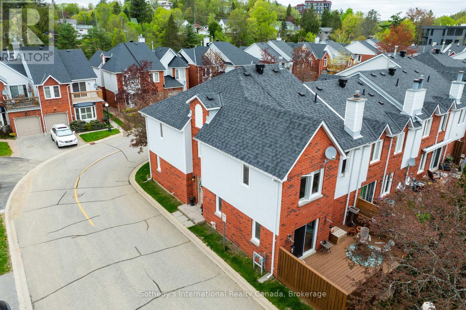 66 - 50 Shoreline Drive, Bracebridge (Macaulay), Ontario  P1L 1Z4 - Photo 2 - X12155570