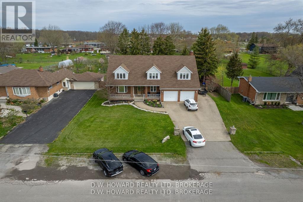 22 Coronation Drive, Port Colborne, Ontario  L3K 3Z4 - Photo 5 - X12155531