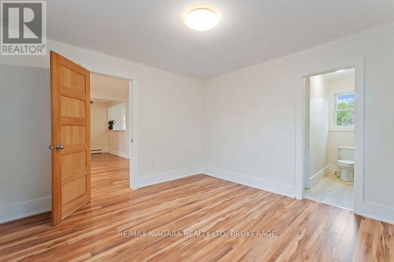 543 Vine Street, St. Catharines, Ontario  L2M 3T5 - Photo 20 - X12155542